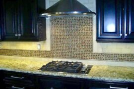Stone Subway Backsplash with 3D Glass Mosaic Feature